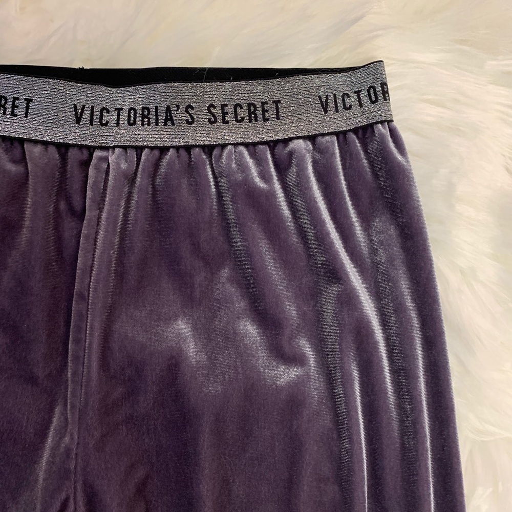 Victoria’s Secret velvet leggings